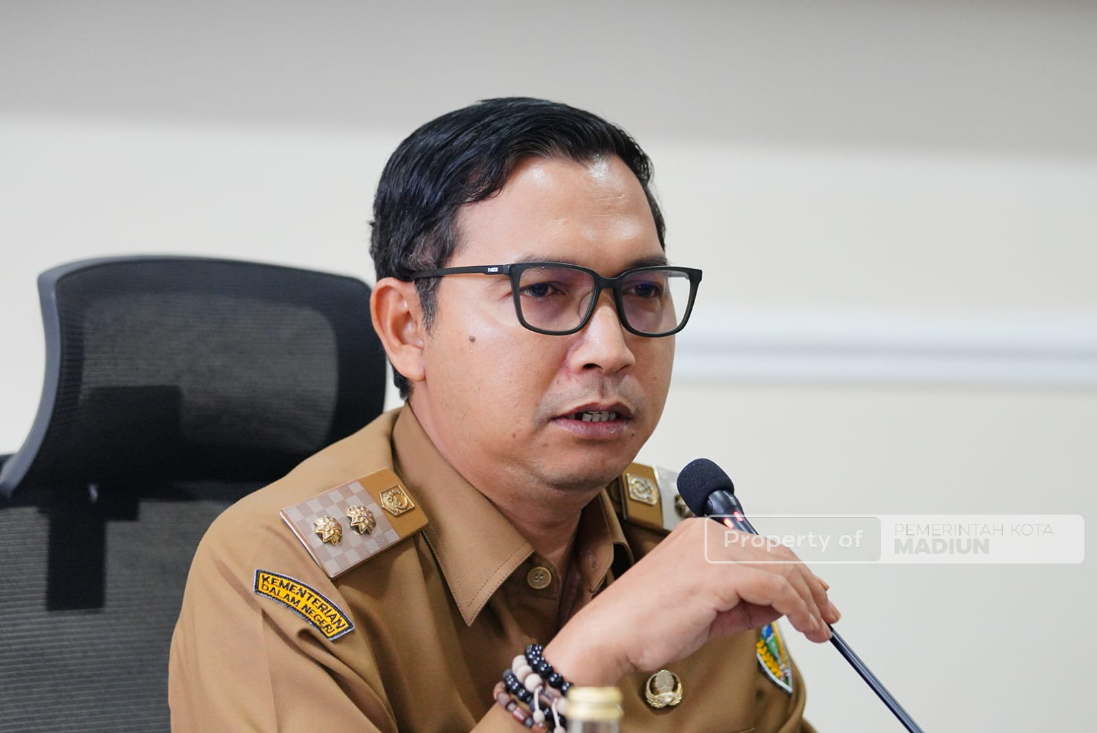 Batik Madiun Harus Punya Identitas, Plt Wali Kota Dorong Pembatik Terus Berinovasi