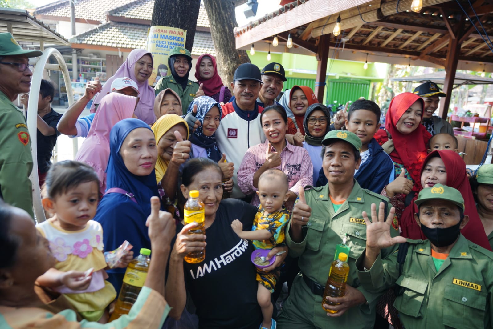 Gowes Tiga Kelurahan, Wali Kota Hadiri Pertemuan Dengan Masyarakat