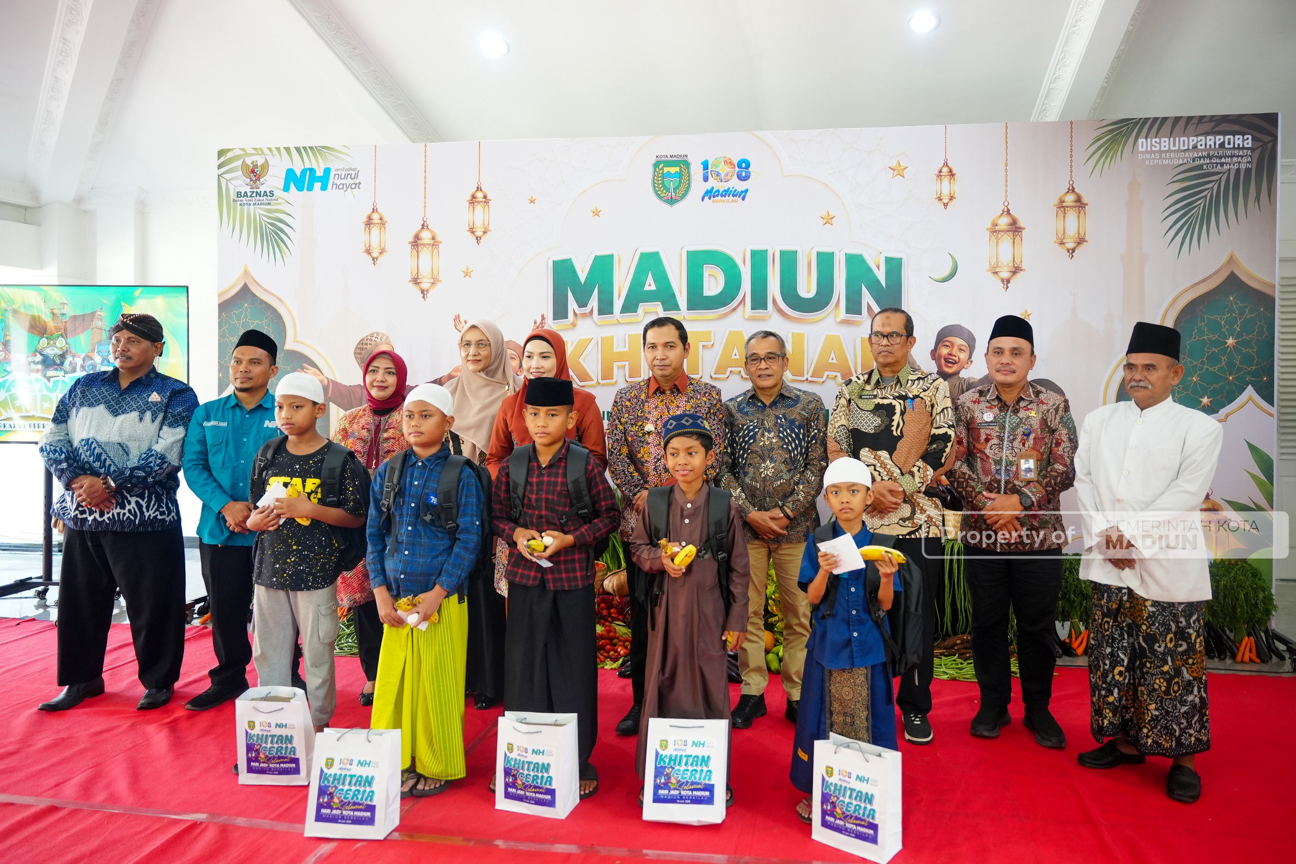 Madiun Khitanan Warnai HUT ke-108 Kota Madiun, 120 Anak Dapat Layanan Khitan Gratis