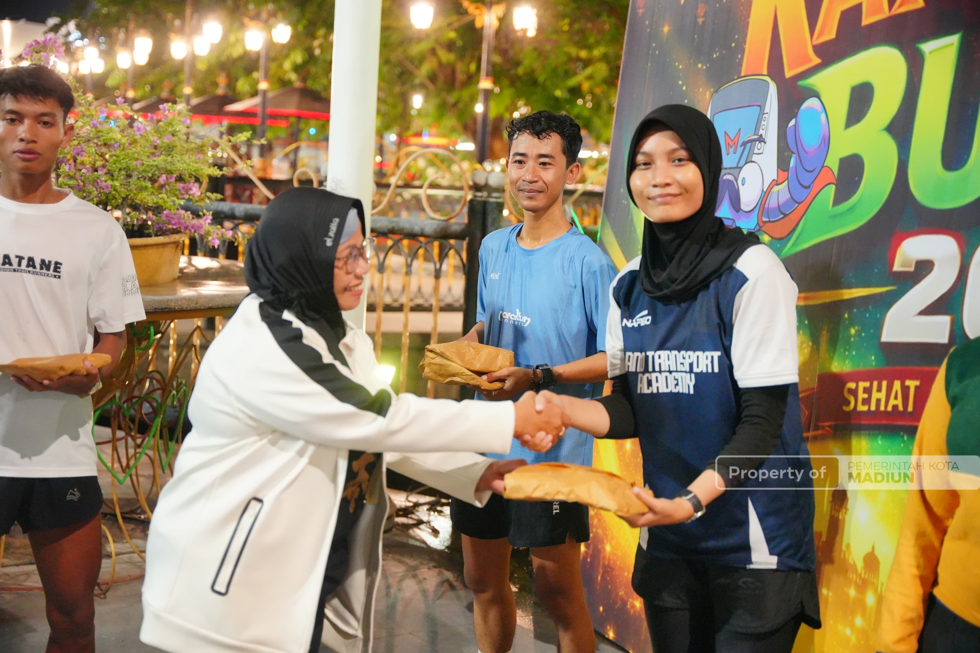 Midnight Run Ramaikan Ramadan Bugar 2026, Pemkot Madiun Ajak Warga Isi Waktu Sahur dengan Olahraga