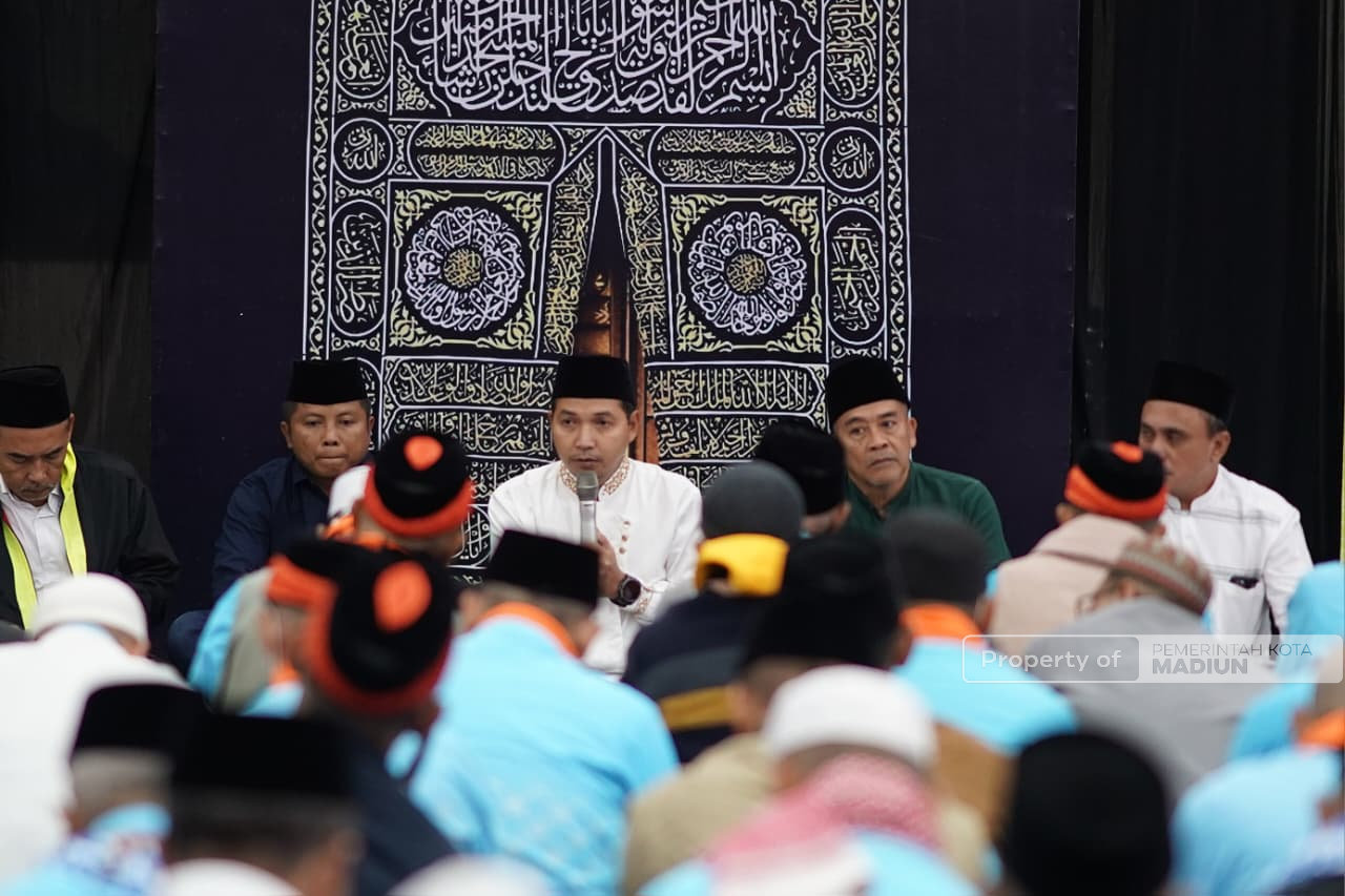 Plt Wali Kota Madiun Sambut Kepulangan 225 Jamaah Haji, Dorong Implementasi Nilai-Nilai Haji dalam Kehidupan Bermasyarakat