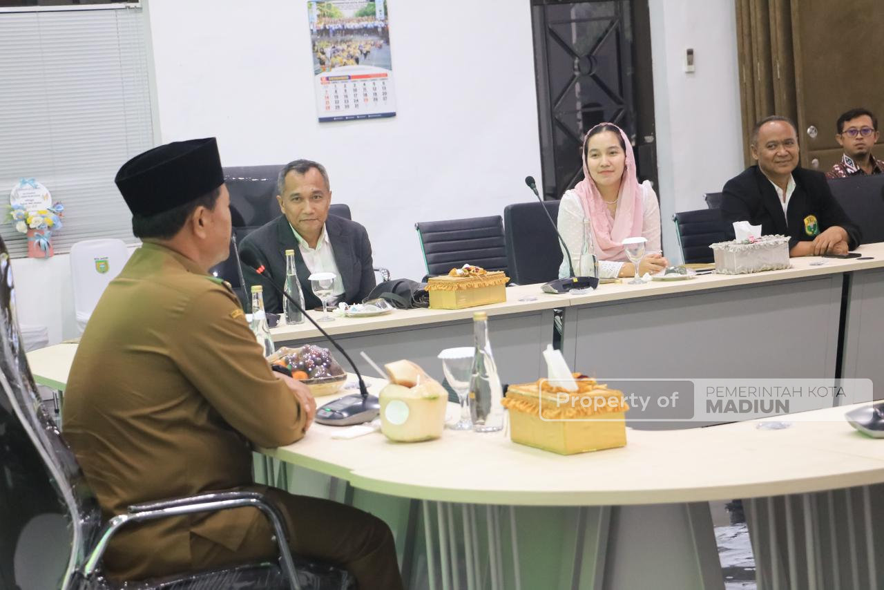 Hadiri Pelantikan Pengurus PBSI, Wali Kota Madiun Dorong Prestasi dan Pembinaan Berkelanjutan