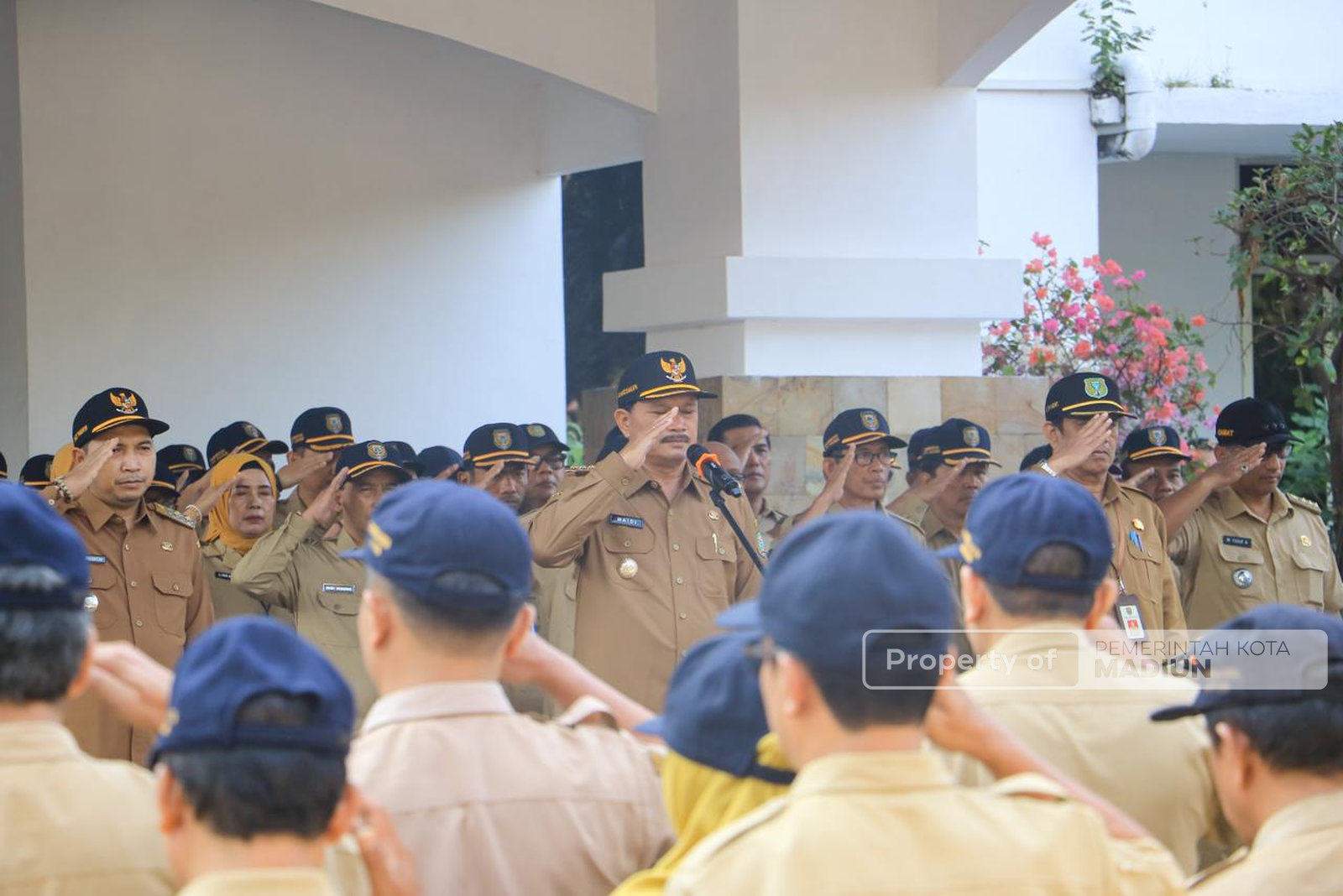Pimpin Apel Pejabat, Wali Kota Madiun Wajibkan Seluruh ASN Hafal Panca Prasetya KORPRI