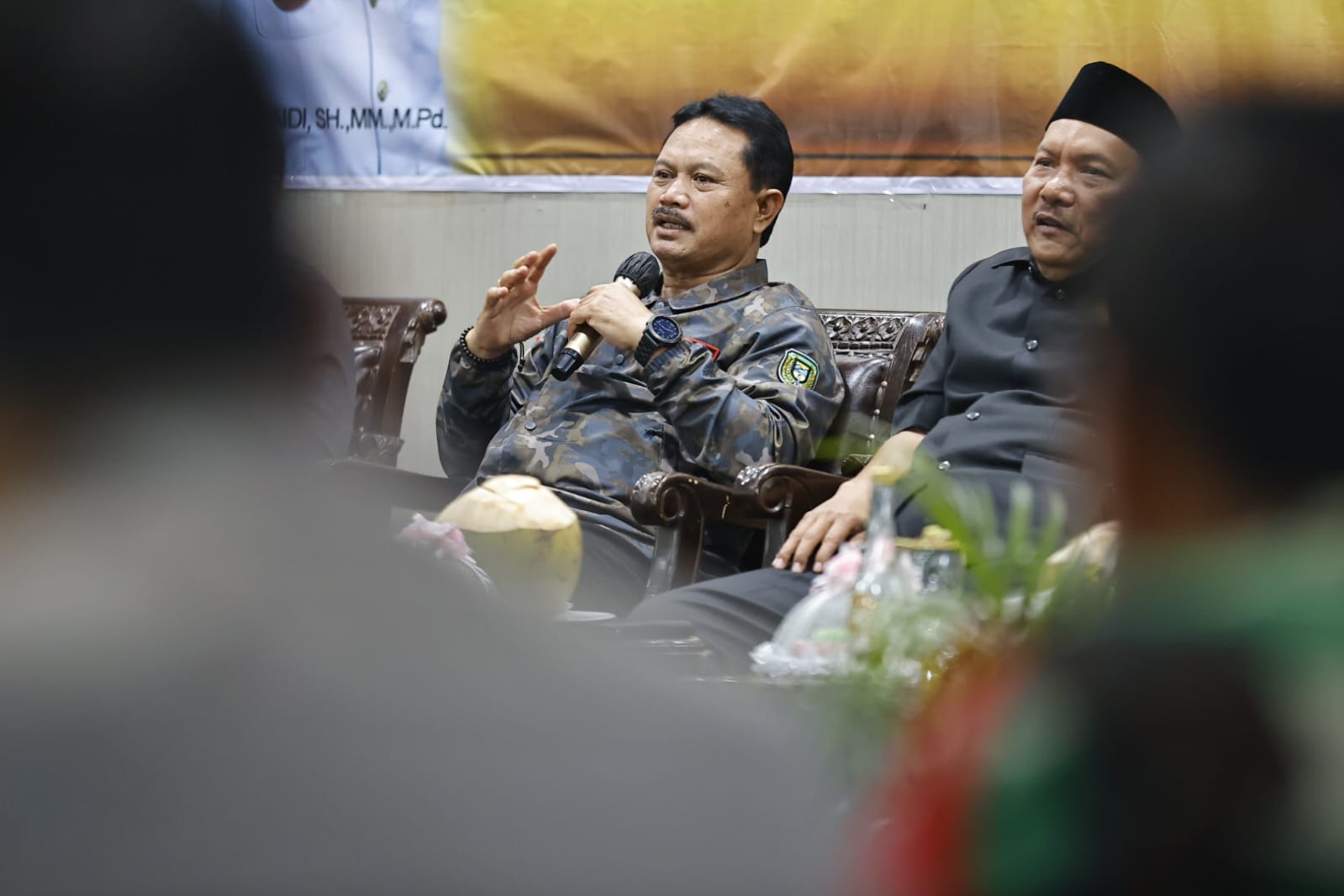 Tatap Muka dengan Masyarakat Kartoharjo, Wali Kota-DPRD Serap Aspirasi Melalui Program Ngopi