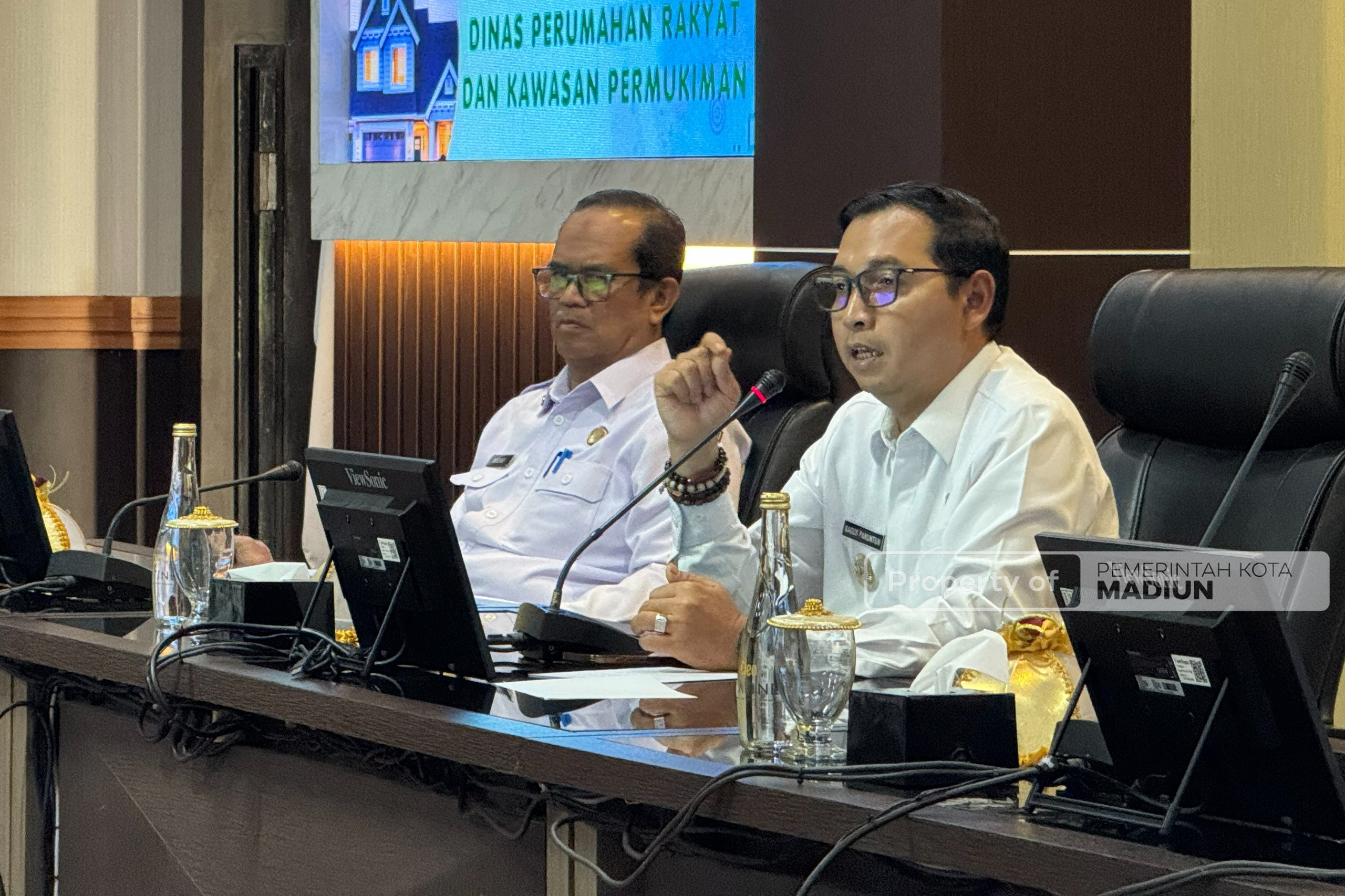 Dorong Data Rutilahu Valid dan Tepat Sasaran, Plt Wali Kota Minta Lurah Turun Langsung Cek Kondisi Warga