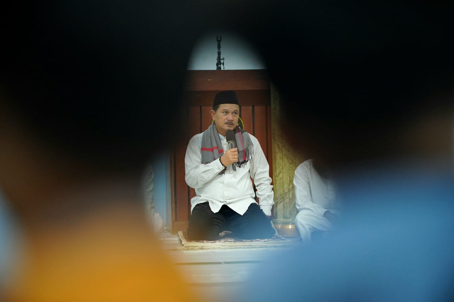 Salat Isya di Masjid Miftahul Huda, Wali Kota Ajak Jamaah Bangun Nuansa Religi Jelang Puasa