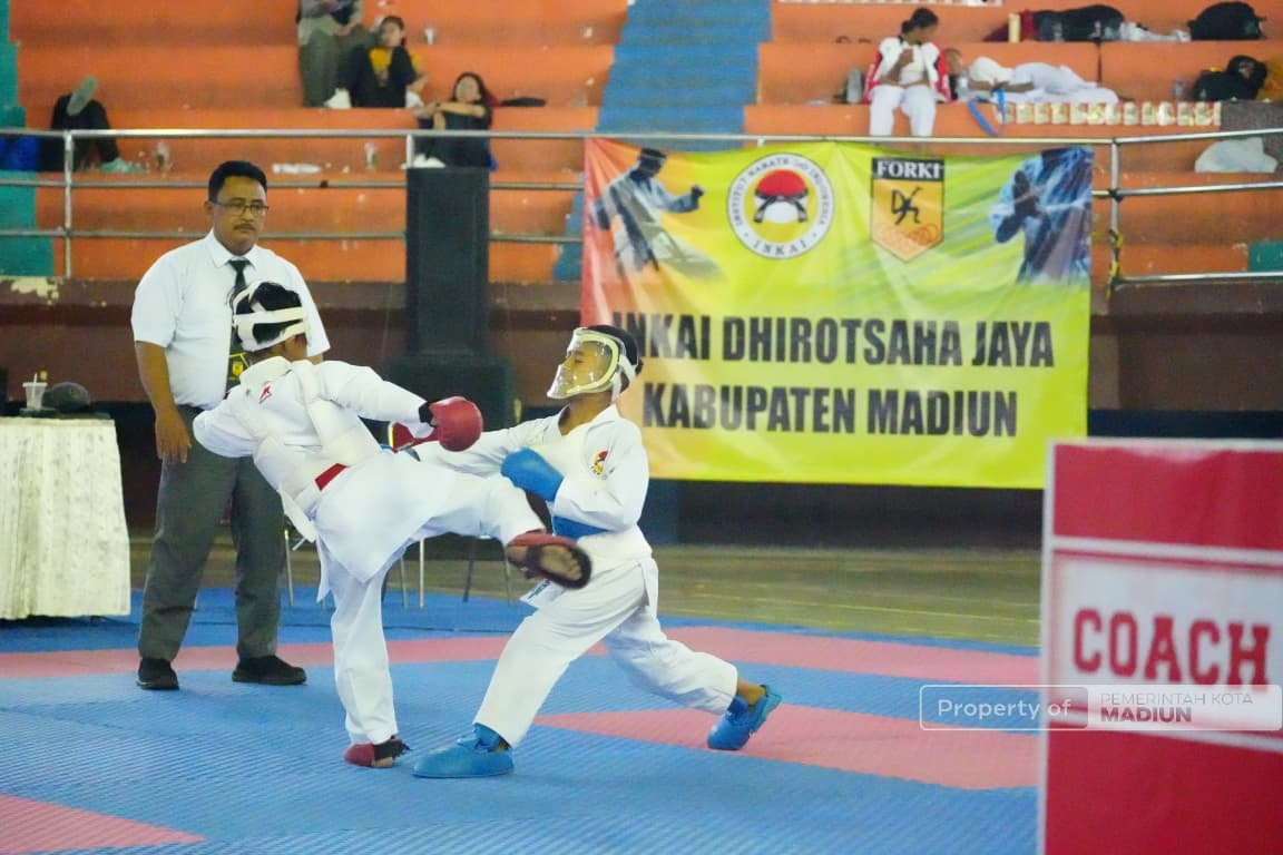 Buka Madiun Open Karate Championship 2026, Plt Wali Kota Berharap Turnamen Cetak Atlet Berprestasi