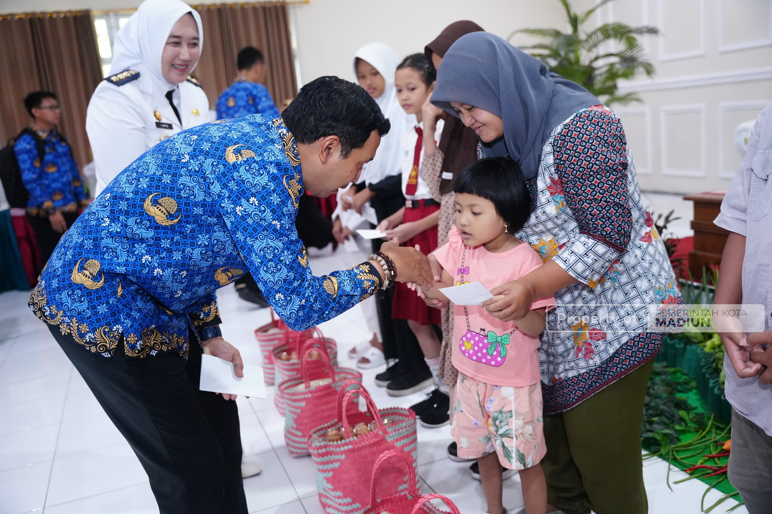 Perkuat P2L dan Pengelolaan Sampah, Plt Wali Kota Dorong Pemberdayaan Masyarakat di Kecamatan Manguharjo