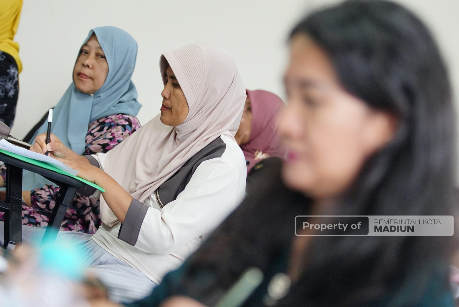 Batik Madiun Harus Punya Identitas, Plt Wali Kota Dorong Pembatik Terus Berinovasi