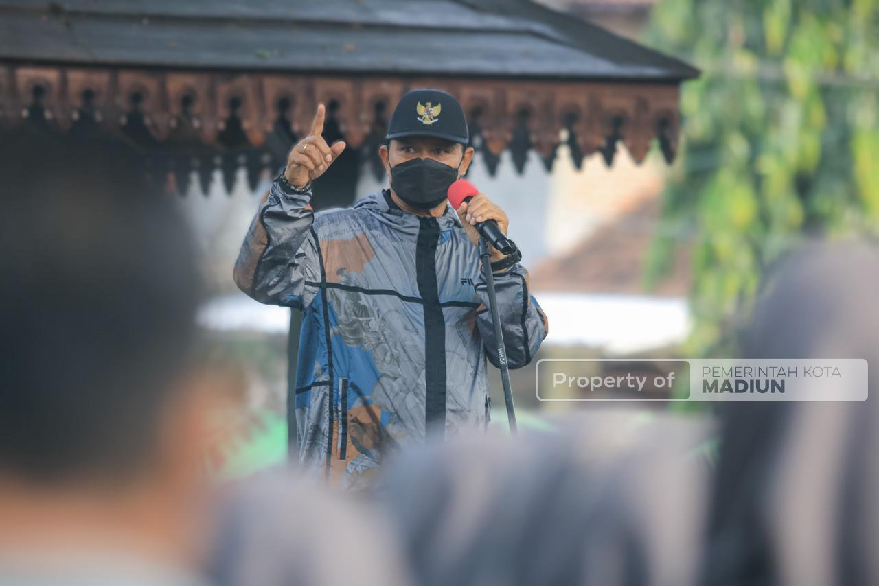 Apel dan Olahraga Bersama Pegawai Perumdam Tirta Taman Sari, Wali Kota Tekankan Efisiensi dan Kemandirian BUMD