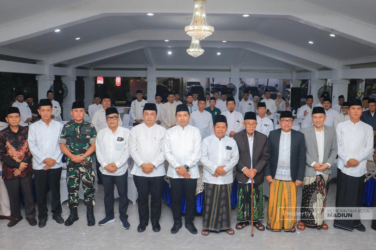 Pengurus MUI Kota Madiun 2025–2030 Dikukuhkan, Plt Wali Kota Dorong Sinergi Peningkatan SDM