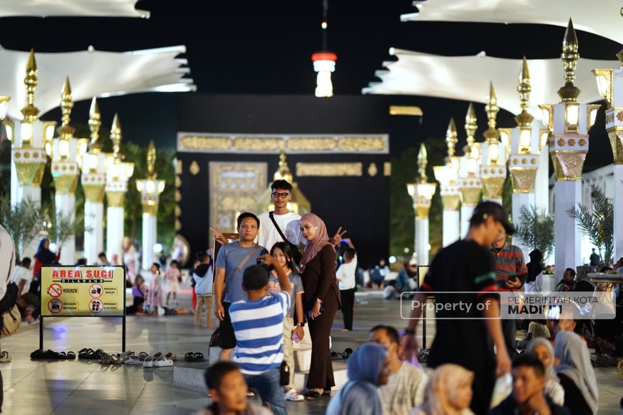 Tinjau Spectra Night, Plt Wali Kota: Ini Adalah Tempat Ajang Show Kreativitas
