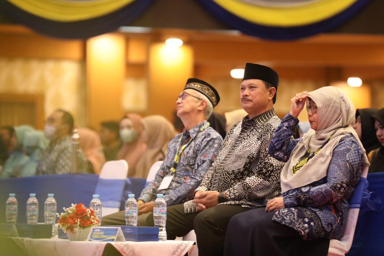 Narasumber Seminar Hingga Kuliah Tamu UT, Wali Kota: Inovasi Jadi Kunci Membangun Negeri
