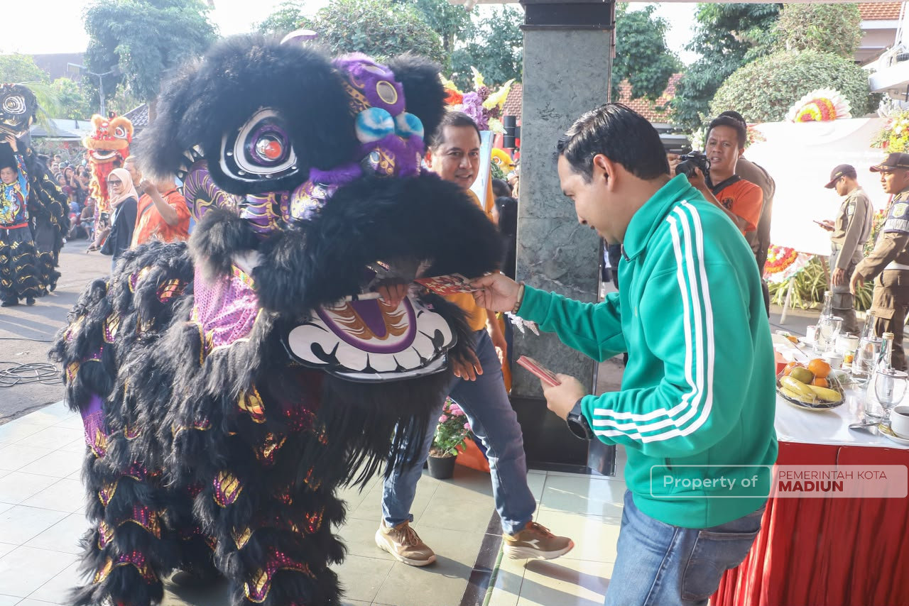 Plt Wali Kota Madiun Buka Pesona Barongsai Nusantara, Tegaskan Komitmen Jaga Keberagaman Budaya