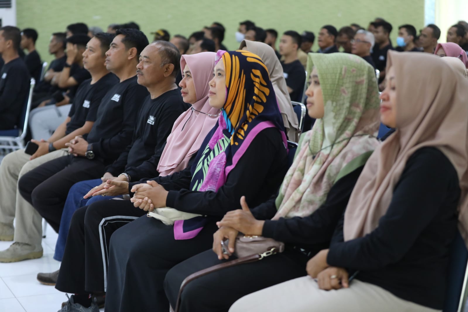 Beri Pembekalan Kapasitas SDM Kecamatan Taman, Wali Kota Pesan Tingkatkan Kerjasama Antar Teman