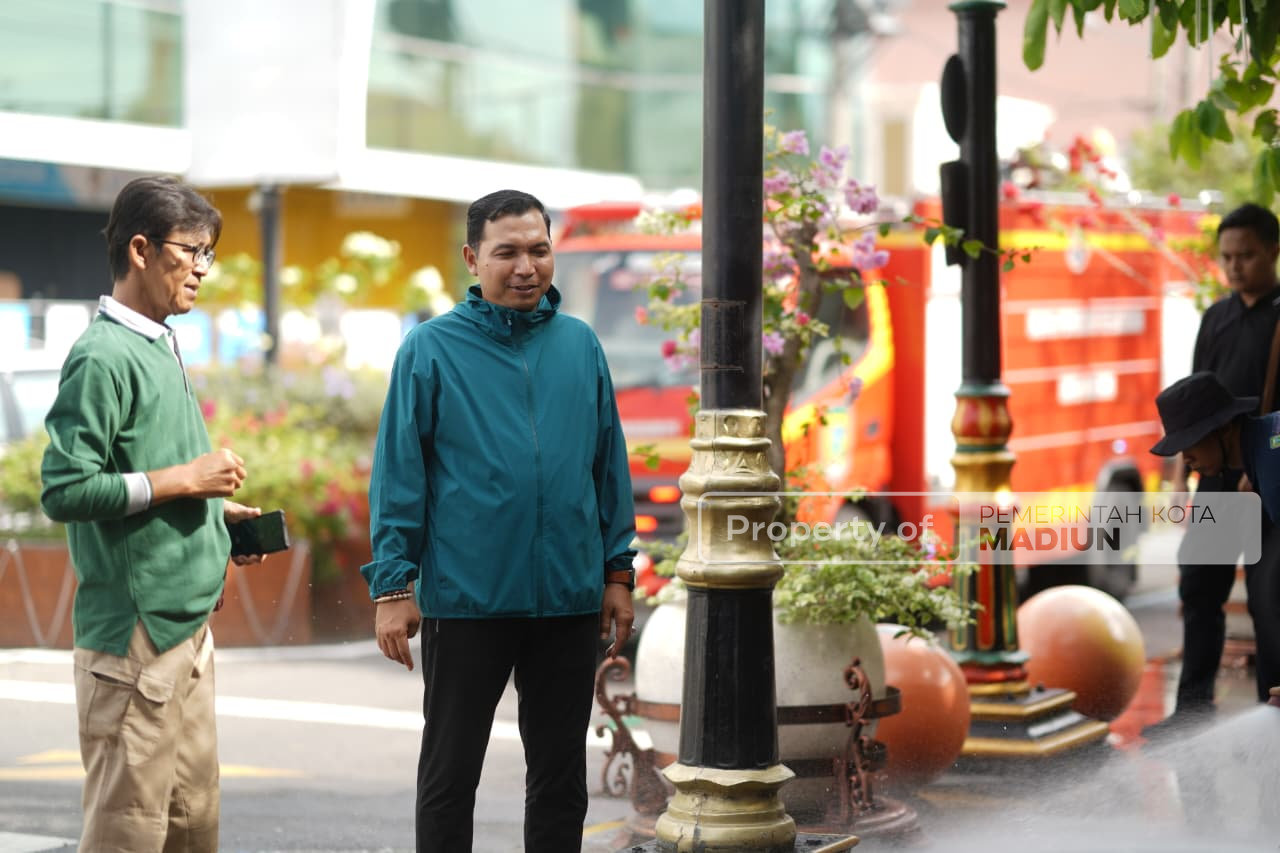 Wujudkan Kota Bersih, Wawali Pantau Kerja Bakti Jumat Pagi