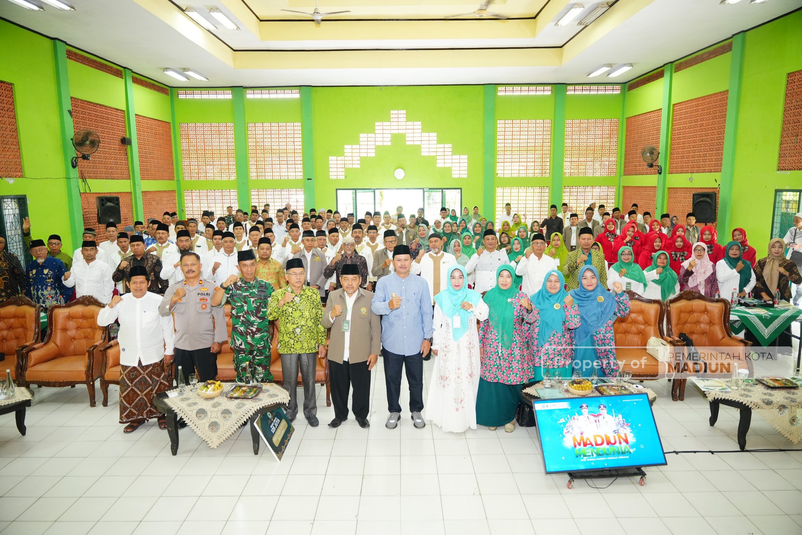 Buka Musda PD DMI, Wali Kota Madiun Tekankan Peran Masjid dalam Penguatan Moral Masyarakat