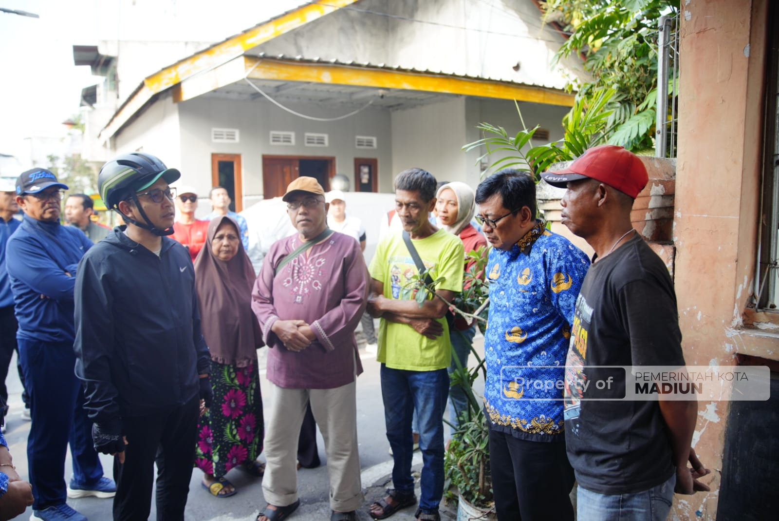 Tak Sekadar Gowes, Plt Wali Kota Temukan Persoalan dan Selesaikan di Tempat