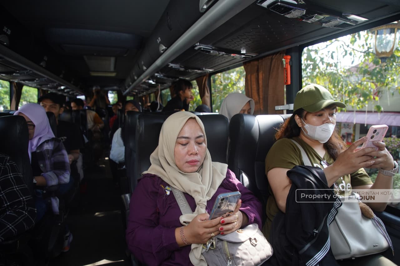Pemkot Madiun Berangkatkan 350 Peserta Balik Gratis ke Jakarta dan Surabaya