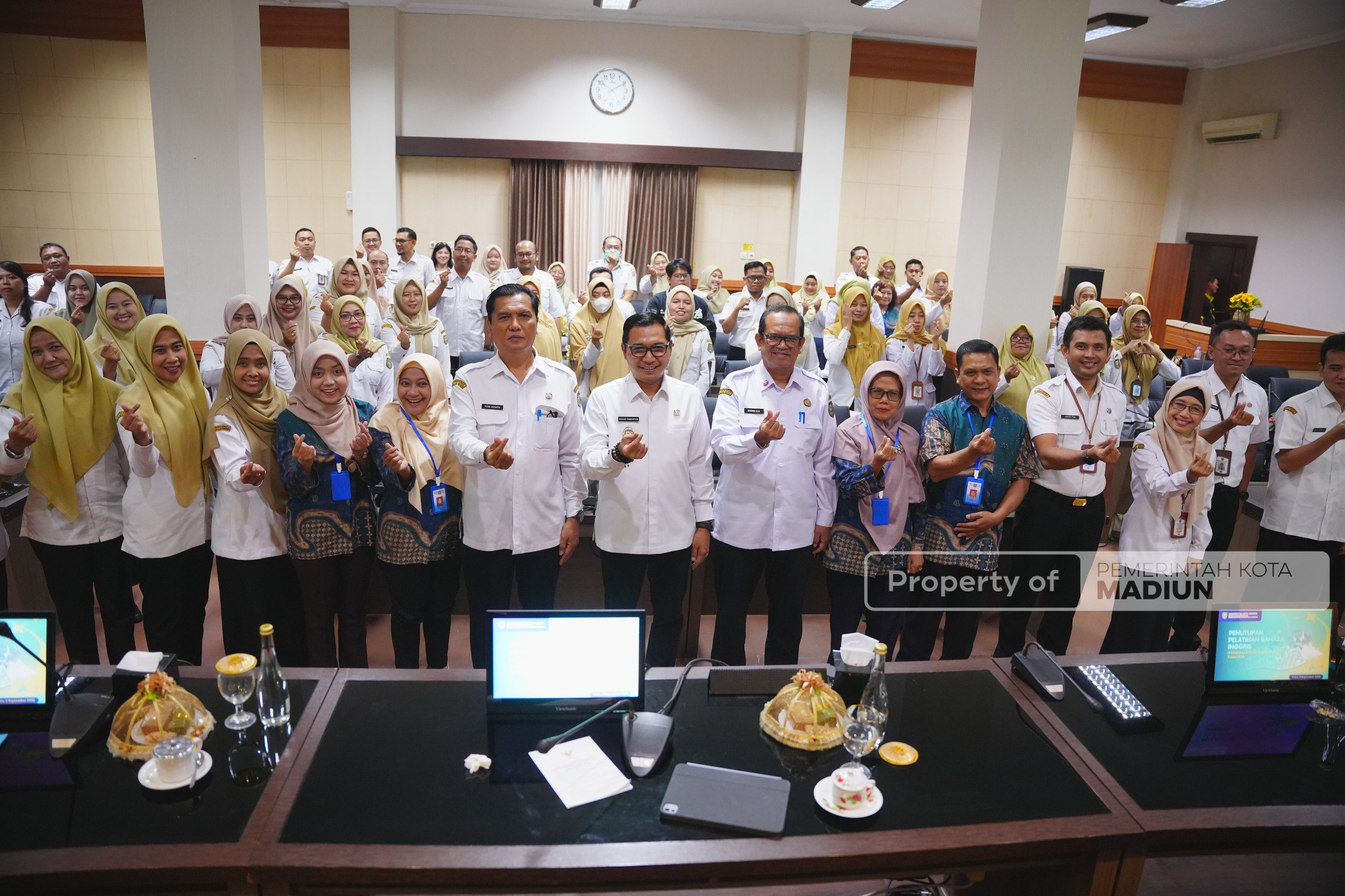 Kelompok Belajar Bahasa Inggris Resmi Dibentuk, Plt Wali Kota Perkuat SDM ASN
