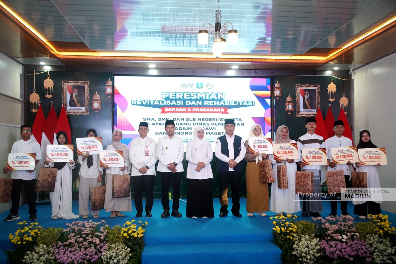 Sembilan Sekolah Tingkat Menengah Atas Kota Madiun Dapat Bantuan Program Revitalisasi, Diresmikan Gubernur Sore Tadi