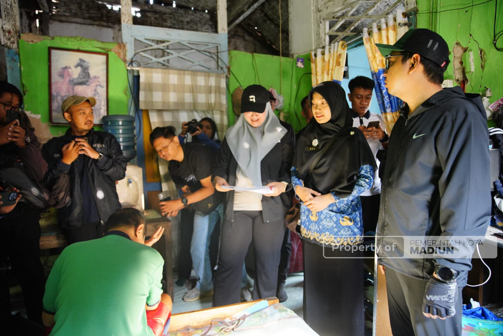 Tak Sekadar Gowes, Plt Wali Kota Temukan Persoalan dan Selesaikan di Tempat