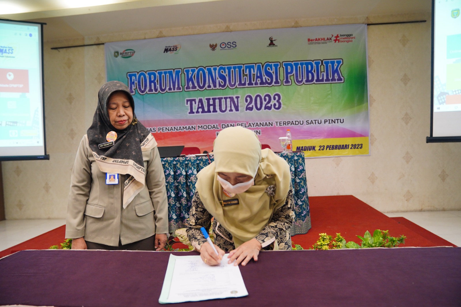 Komitmen Tingkatkan Pelayanan Kepada Masyarakat, DPMPTSP Gelar Forum Konsultasi Publik