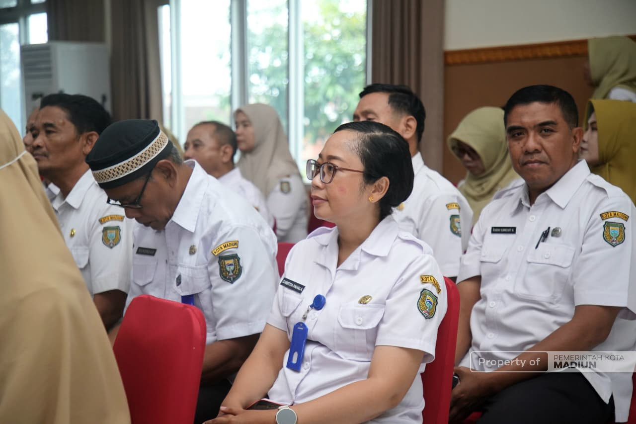 Perkuat Kinerja Kelurahan, Plt Wali Kota Madiun Buka Pembinaan Pegawai di Manguharjo
