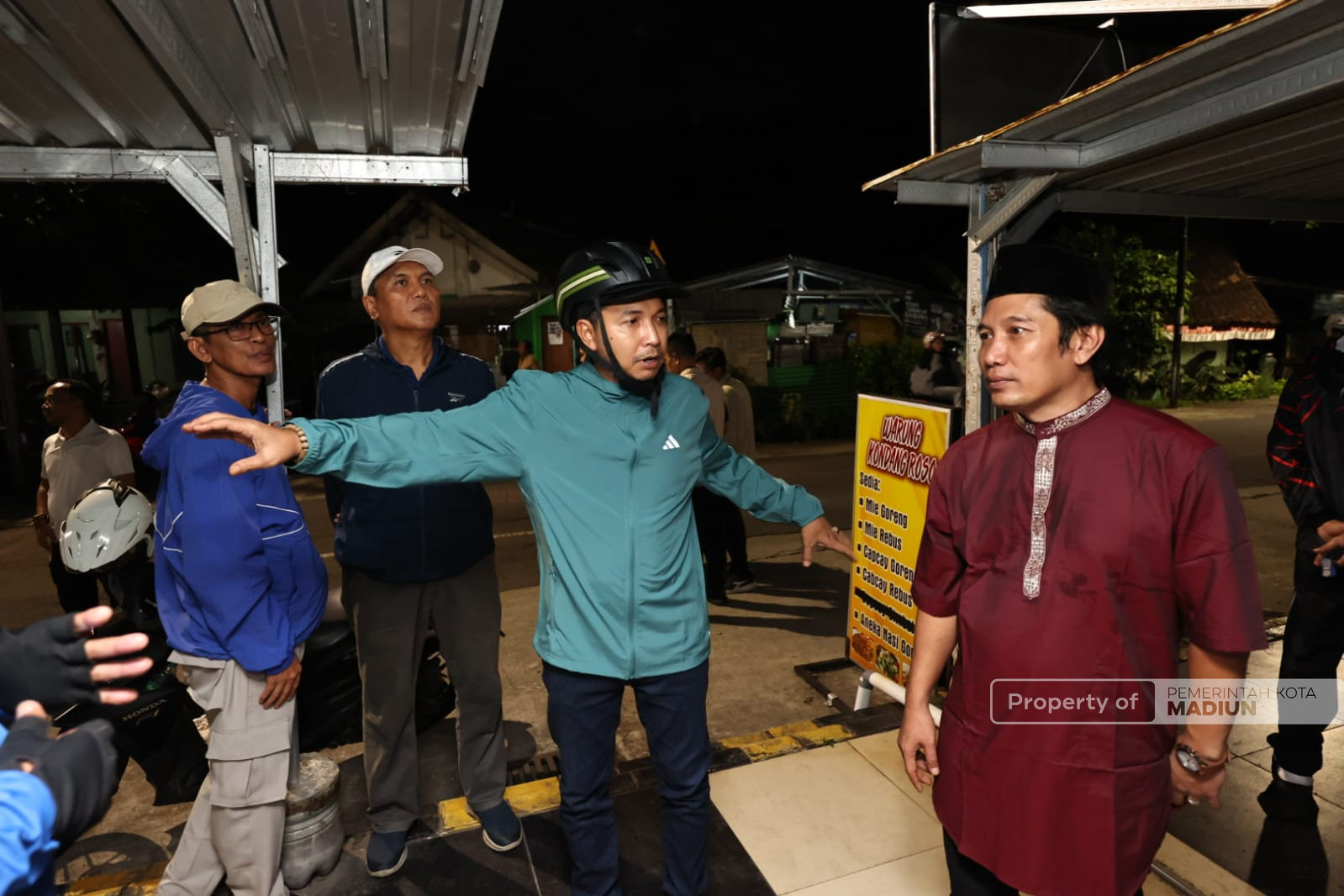 Pantau Kota Sambil Gowes, Plt Wali Kota Madiun Cek Keamanan dan Lalu Lintas Jelang Lebaran