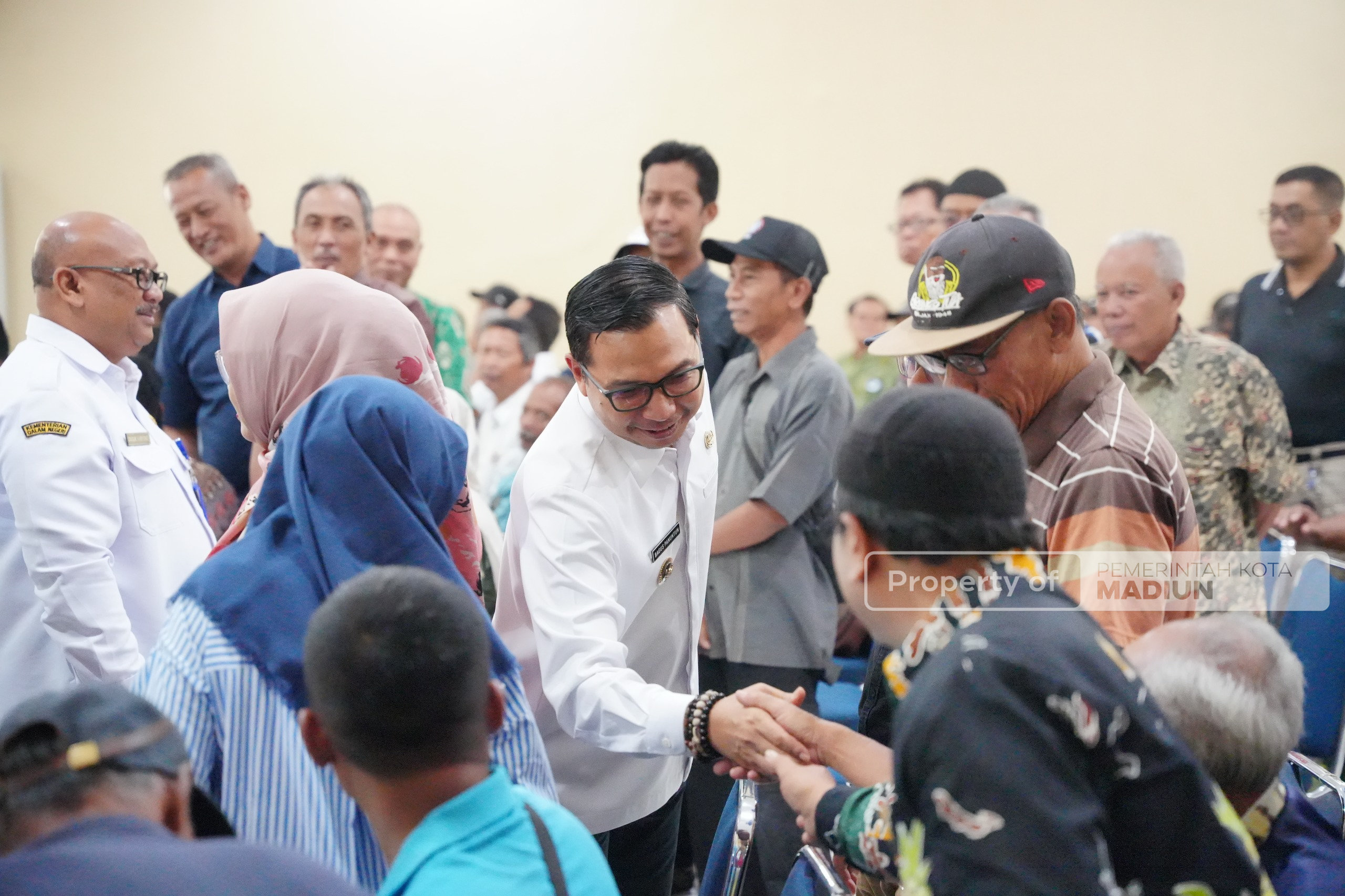 Sampah Harus Beres dari Rumah, Ini Pesan Plt Wali Kota ke Pokmas