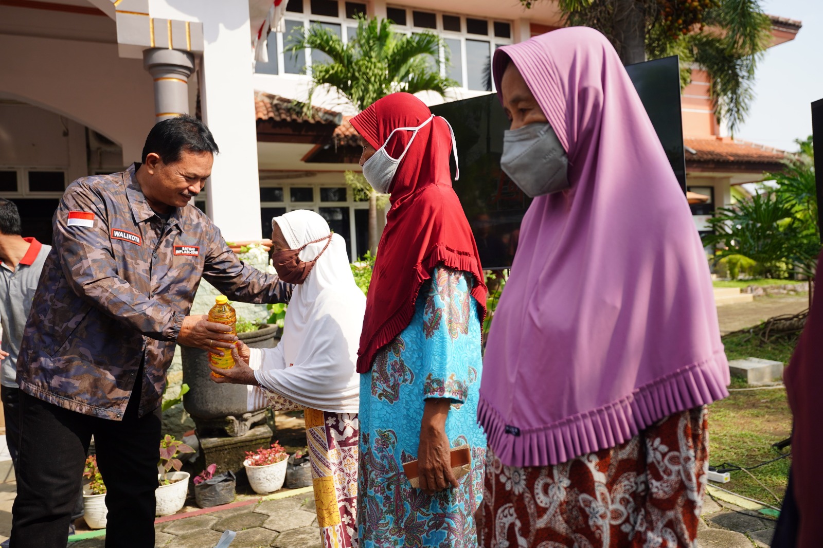 Bertemu Warga di Kecamatan Manguharjo, Wali Kota: Kalau Ada Kesulitan Lapor ke Saya
