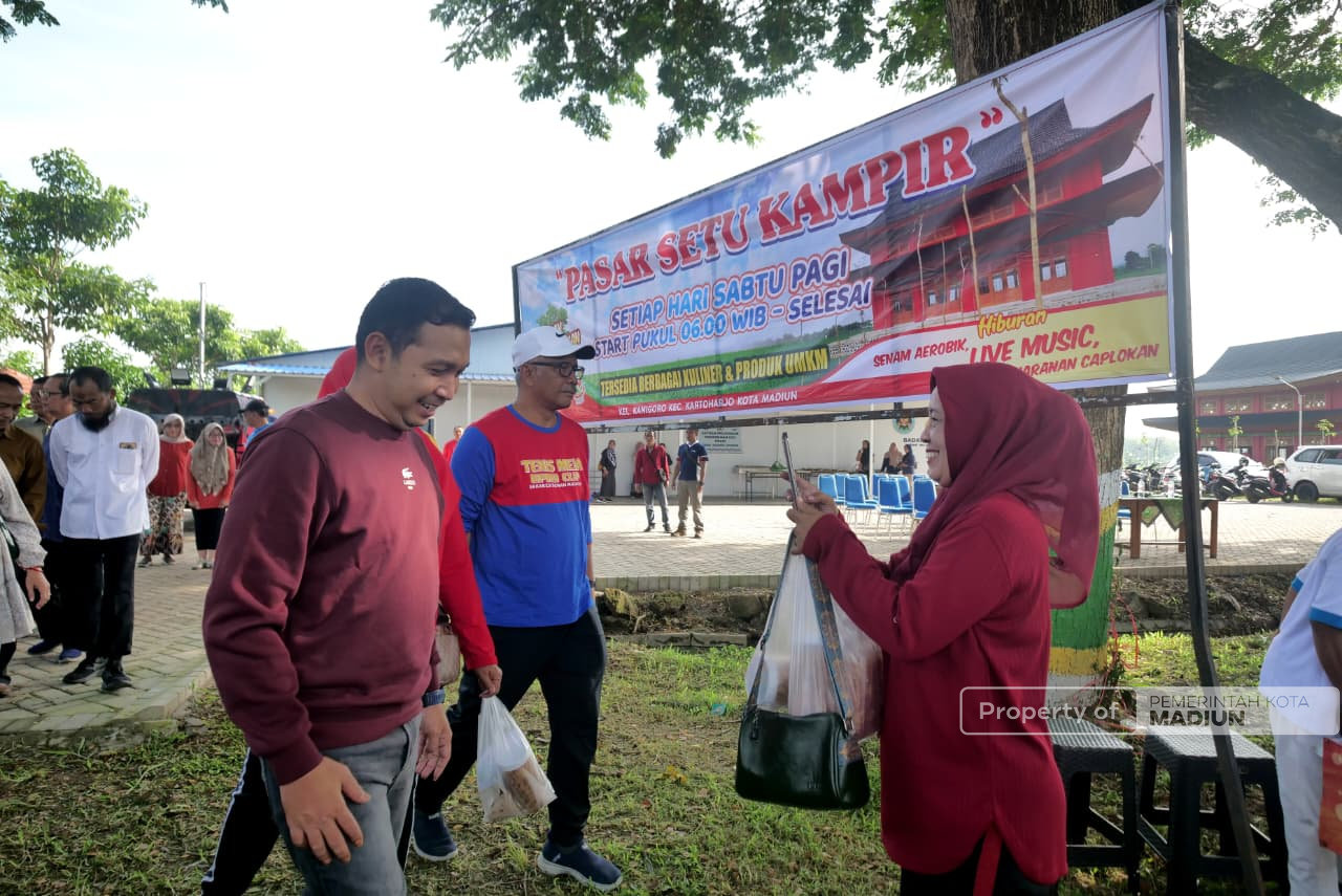 Tambah Magnet Wisata dan Ekonomi, Pasar Setu Kampir Resmi Beroperasi di Kanigoro