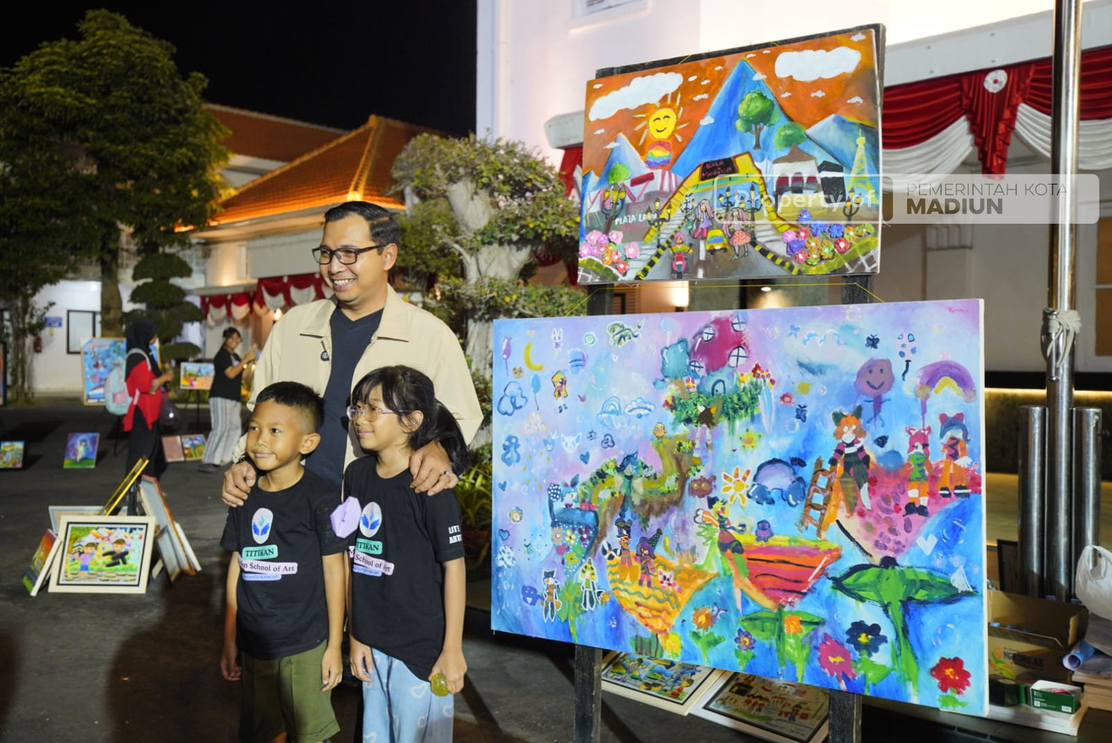 Madiun Melukis Jadi Ruang Ekspresi Anak, Plt Wali Kota Ajak Karya Mereka Hadir di Ruang Publik
