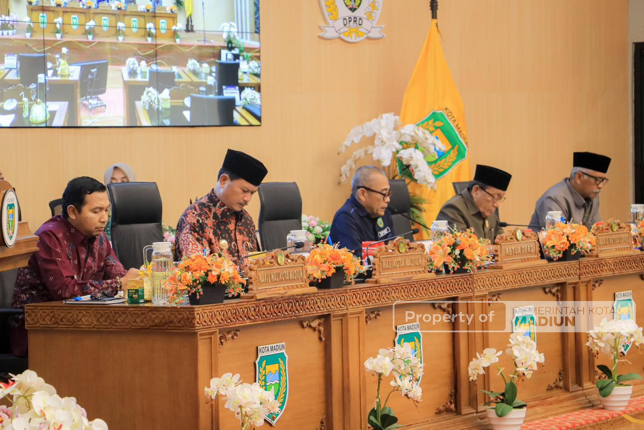 Pembahasan Raperda APBD 2026, Wali Kota Madiun Jawab PU Fraksi DPRD
