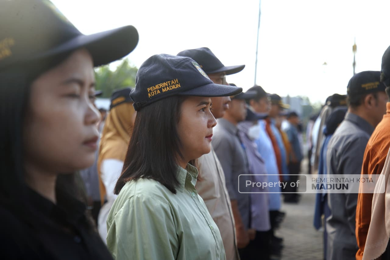Gelar Apel Pejabat Struktural, Wali Kota Tegaskan ASN Harus Melayani Masyarakat