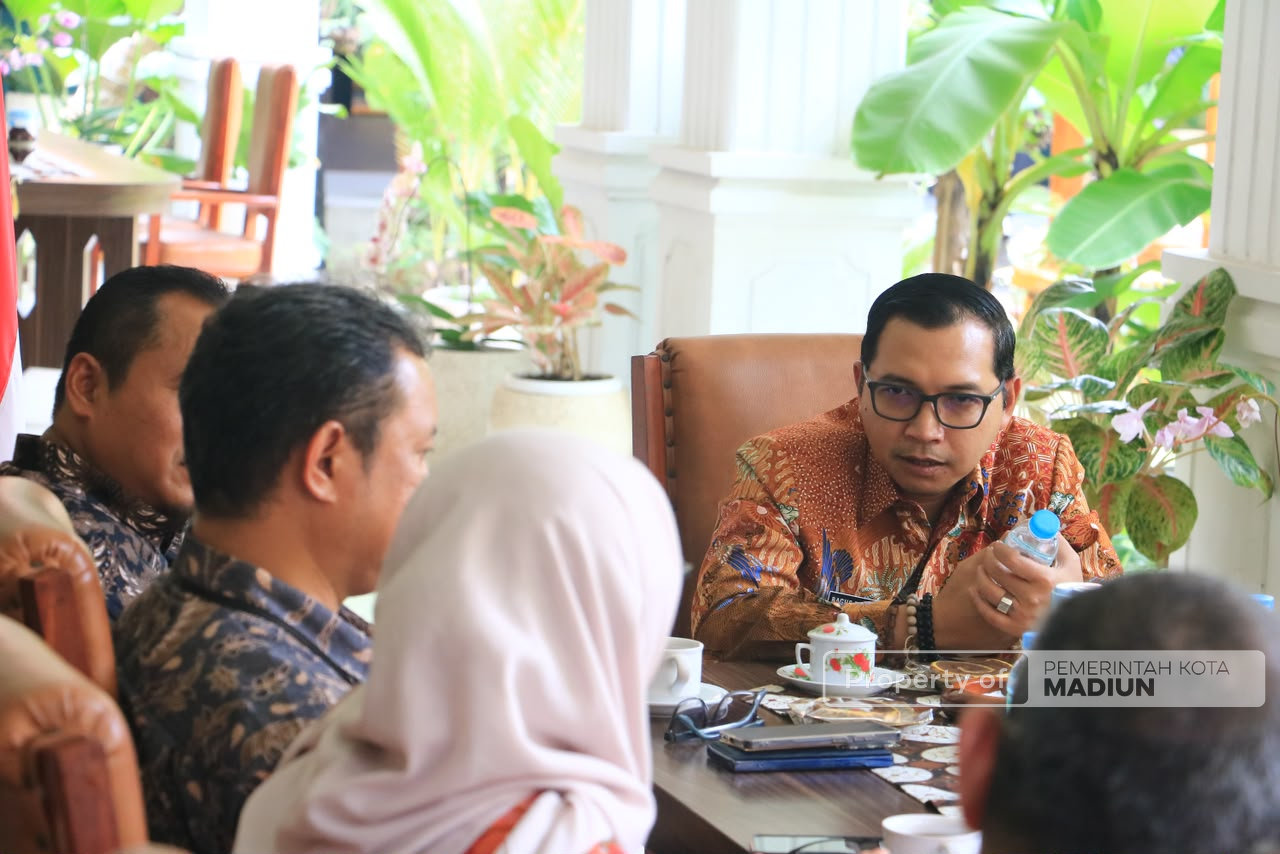 Terima Audiensi Pegadaian, Plt Wali Kota Buka Ruang Kolaborasi UMKM Hingga Bank Sampah